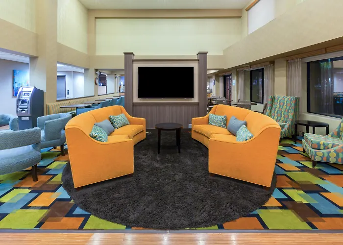 Holiday Inn Express Hotel And Suites - Henderson By Ihg